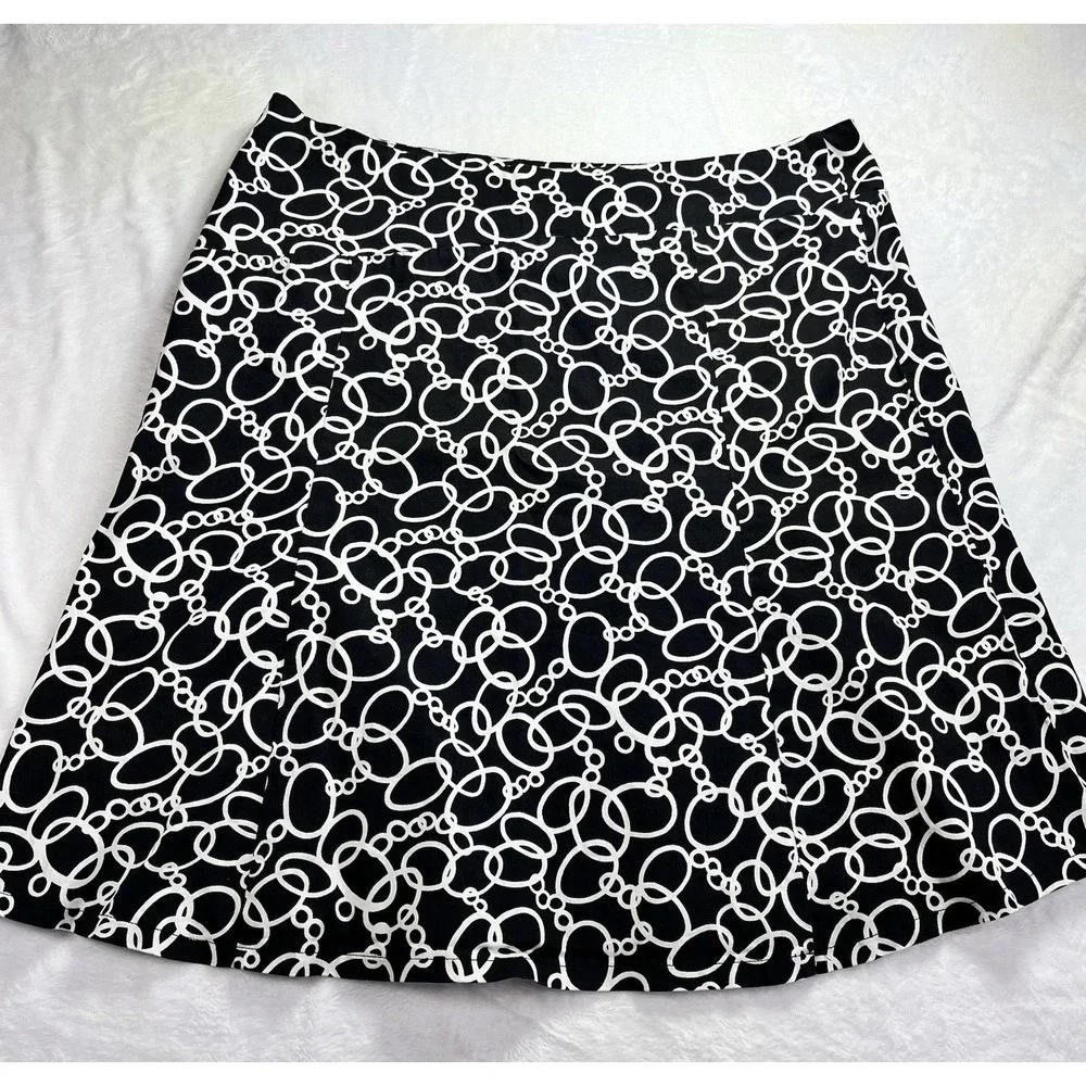Lane Bryant Women's Size 20 Black White Abstract Button Accent Mini Skirt Office